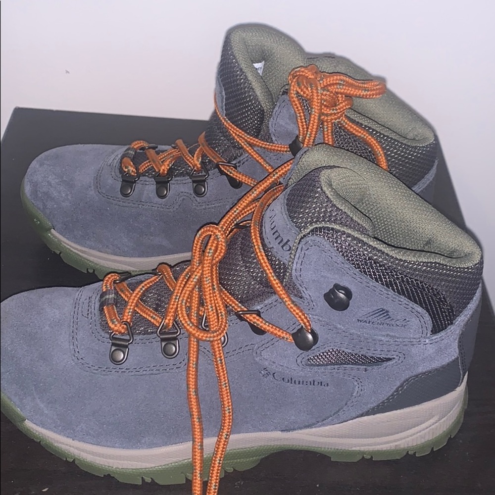 Columbia boots